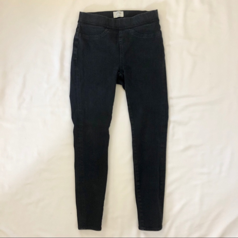 J. Crew | NWOT Toothpick Pulk-On Jean,  Black